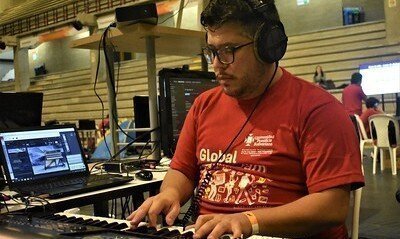 Participa en grandes eventos y congresos