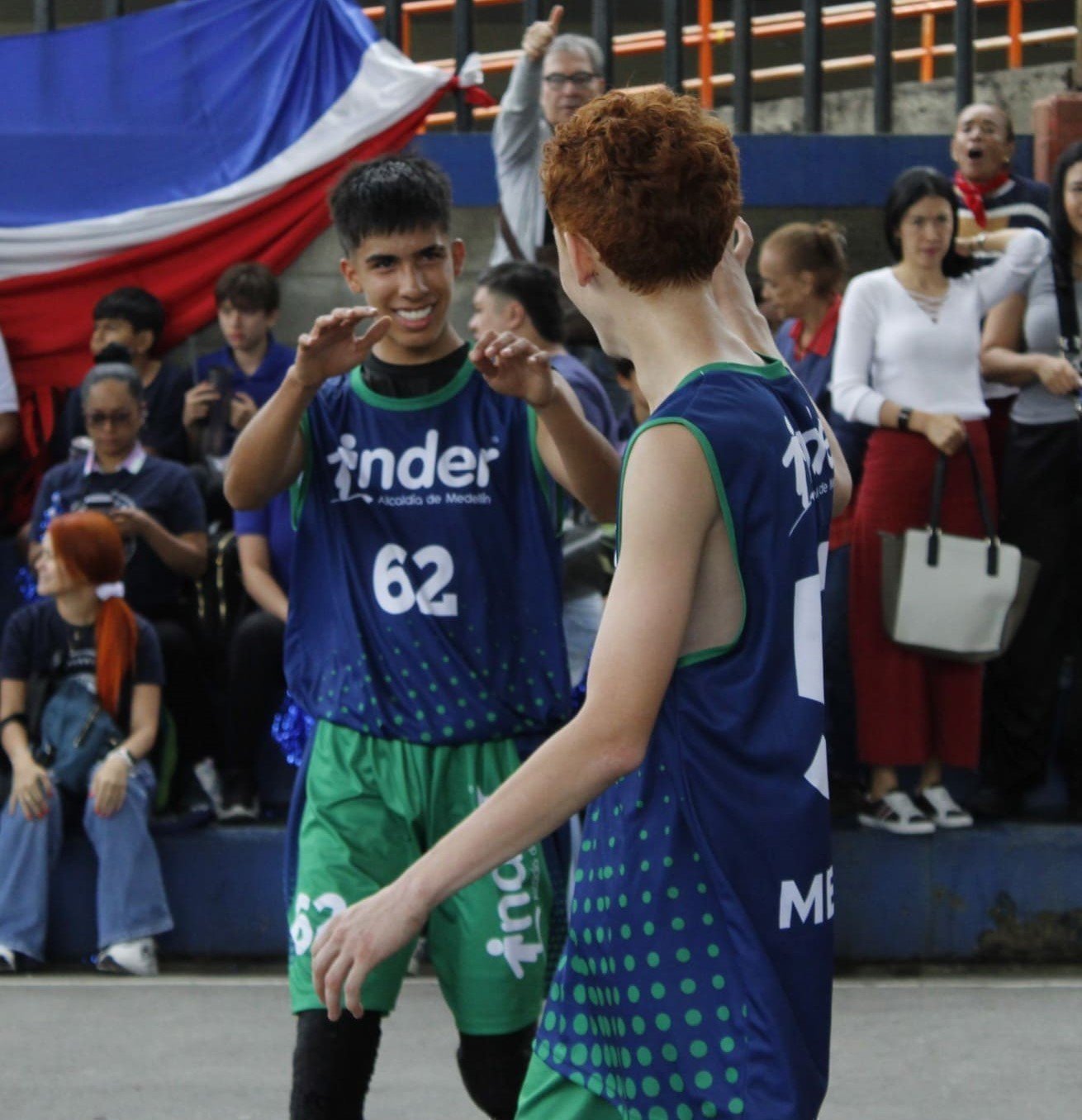 El Equipo de Baloncesto del Colegio de la UPB va rumbo a la Final Departamental