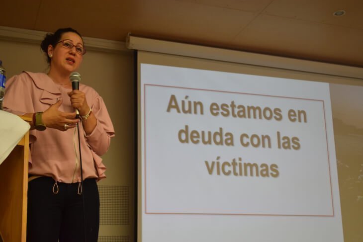 Gloria Zapata Serna, docente investigadora de la Escuela de Derecho y Ciencias Políticas.