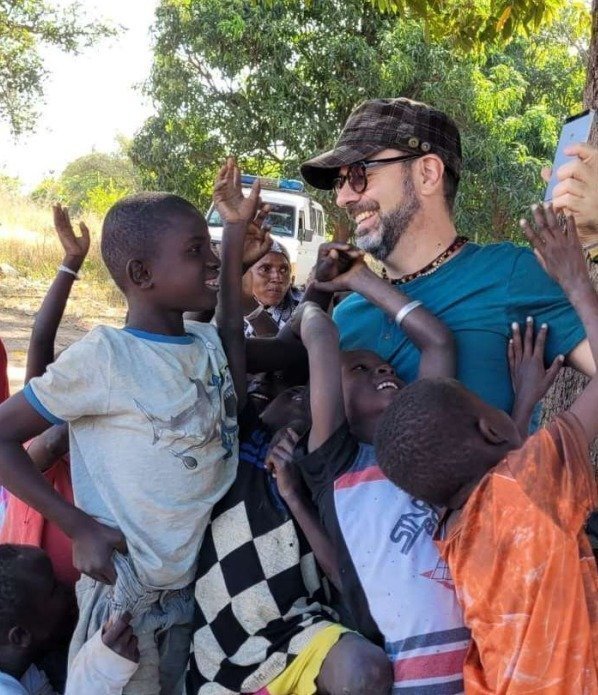 Foto de archivo: misión en Gambia 2023