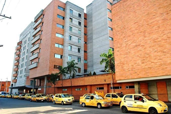 Frontis del Hospital General de Medellín