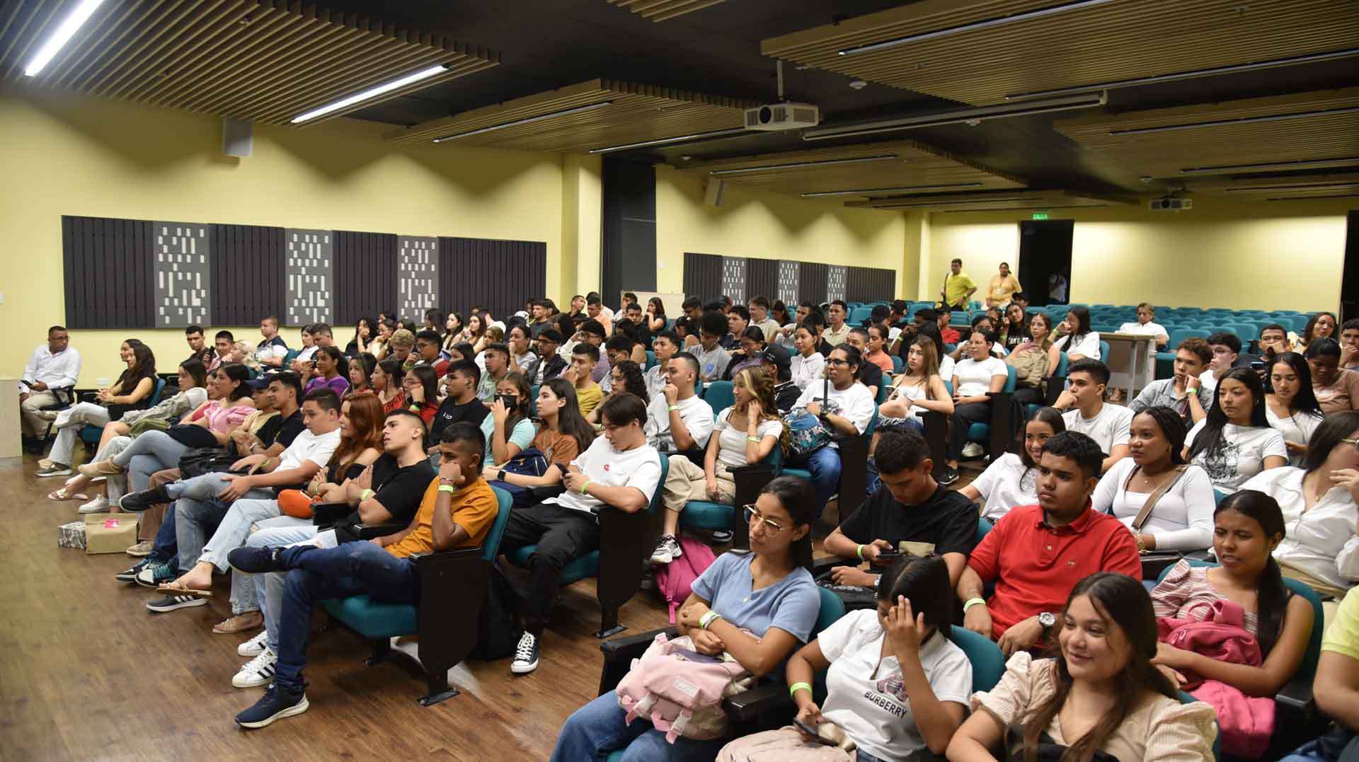 Auditorio Pbro. Jorge Bedoya Vásquez de la UPB Montería