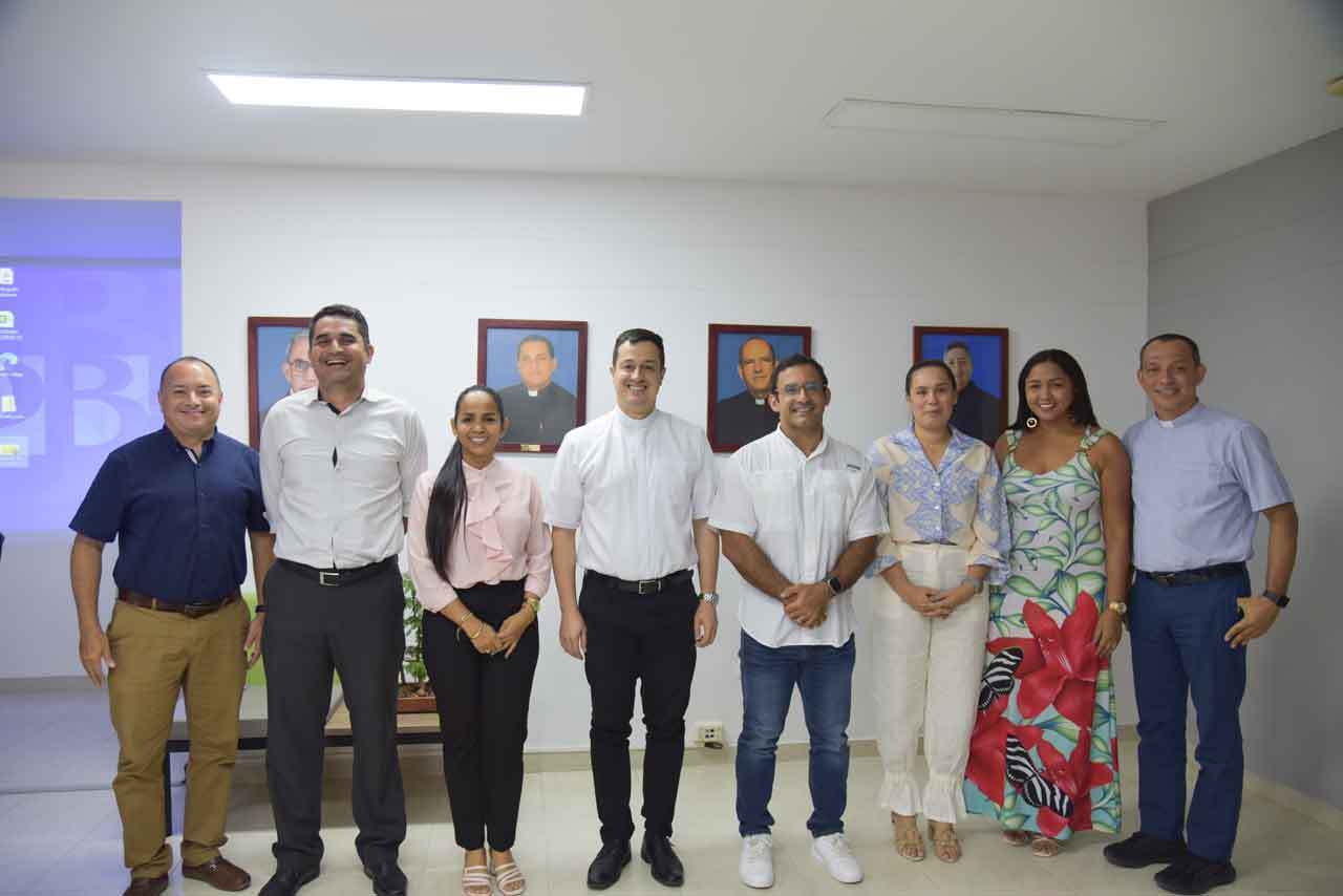 Directivos de la UPB Montería, alcalde de Montería y secretarias de Hacienda, Tránsito e Infraestructura municipal