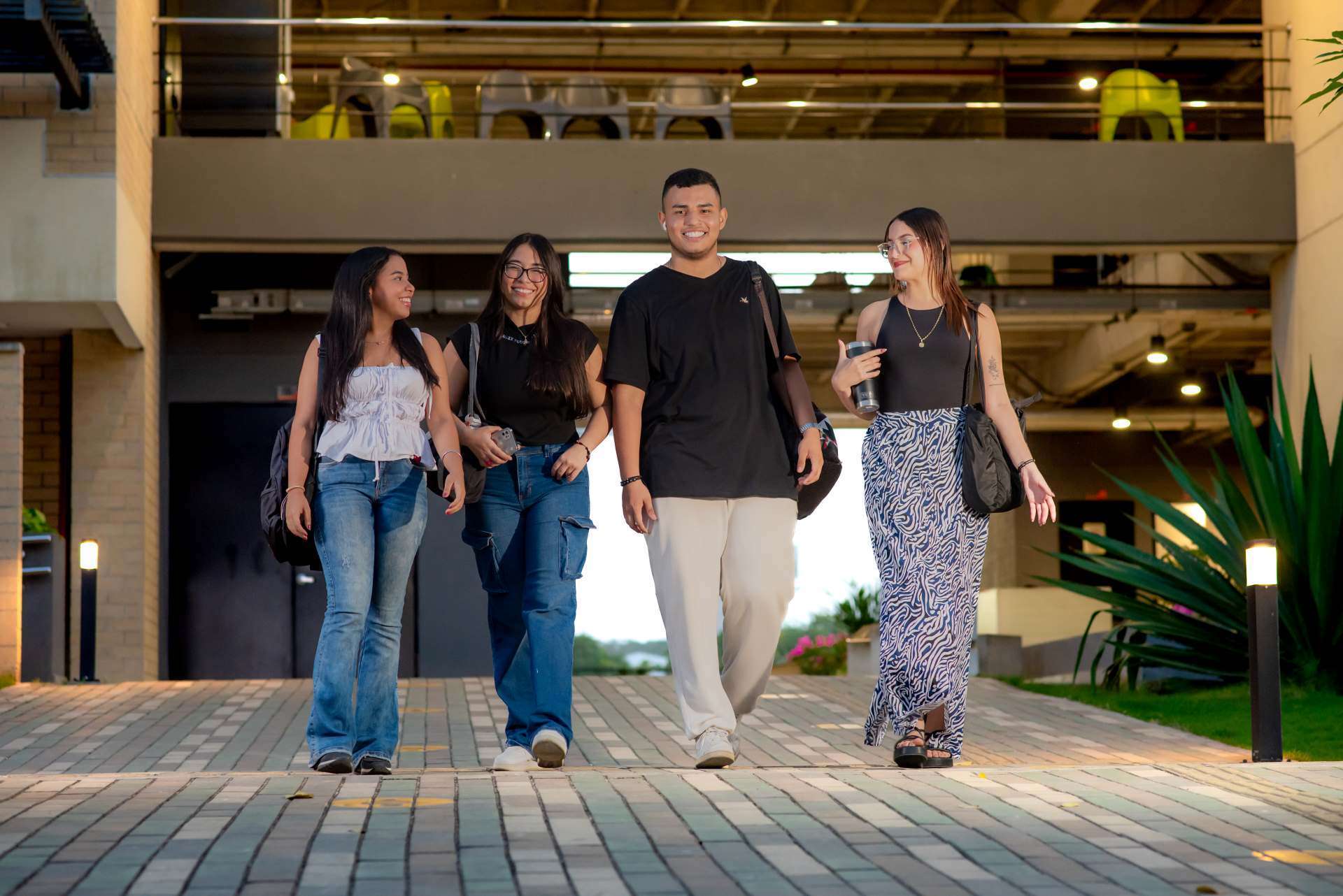 Estudiantes en el Ecocampus UPB Montería