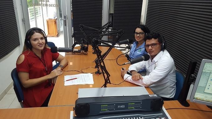 Óscar Fuentes Amín estuvo como invitado en el programa radial de Egresados Historias con Sello UPB transmitido a través de Frecuencia Bolivariana