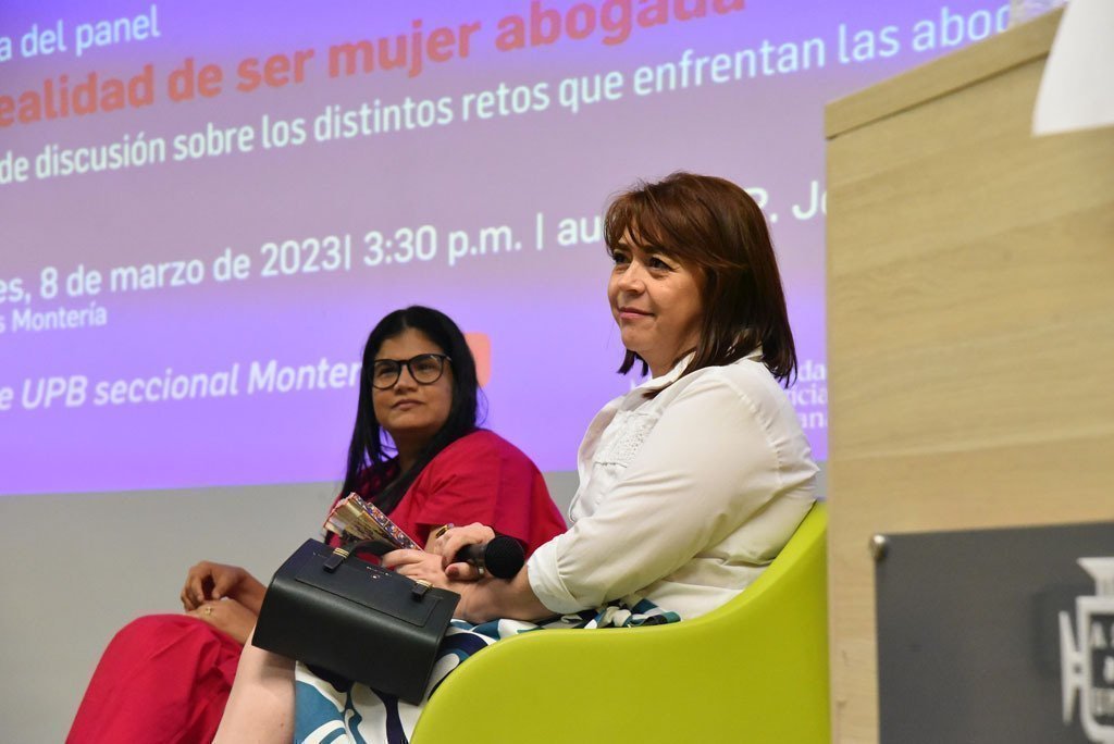 atalia López Fuentes, Carmen Diz Muñoz, Katherine Hernández Tirado y Luisa Fernanda Madrid Botero intervinieron como invitadas del panel. 