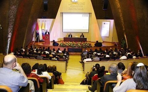 Auditorio en el reconocimiento a los Autores Bolivarianos 2016